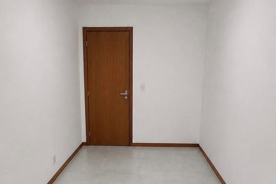 Quarto de apartamento para alugar com 3 quartos, 75m² em Mutondo, São Gonçalo