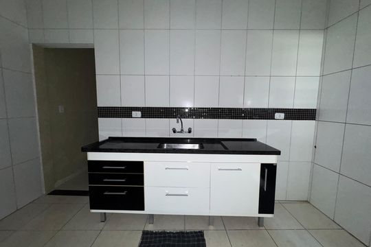 Casa para alugar com 2 quartos, 1109m² em Santa Maria, Osasco