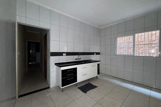 Casa para alugar com 2 quartos, 1109m² em Santa Maria, Osasco