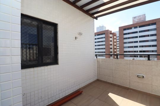 Cobertura de apartamento para alugar com 4 quartos, 280m² em Jardim Armação, Salvador