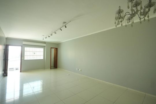 Casa para alugar com 3 quartos, 137m² em Vila Apiai, Santo André