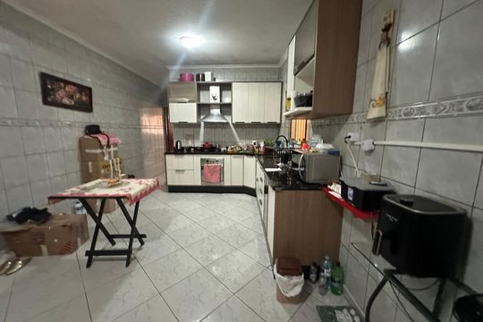 Casa à venda com 2 quartos, 150m² em Parque Viana, Barueri
