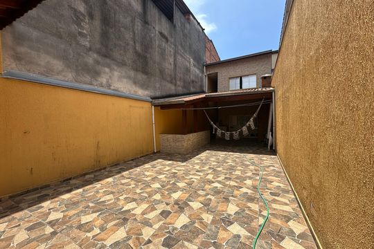 Varanda de casa à venda com 2 quartos, 150m² em Parque Viana, Barueri