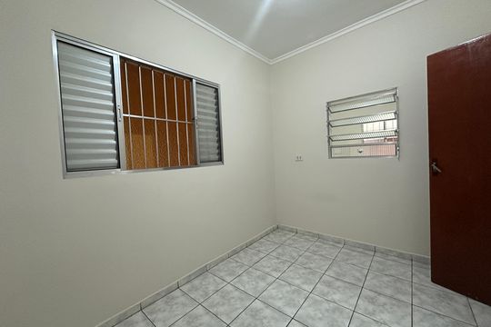 Casa à venda com 2 quartos, 150m² em Parque Viana, Barueri