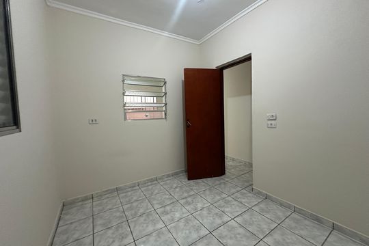 Casa à venda com 2 quartos, 150m² em Parque Viana, Barueri