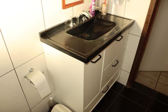 Casa à venda com 4 quartos, 220m² em Jardim Nove de Julho, São Paulo
