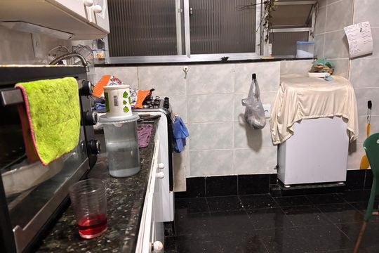 Cozinha de apartamento à venda com 2 quartos, 68m² em Copacabana, Rio de Janeiro