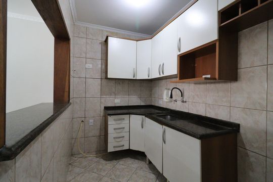 Cozinha de kitnet/studio para alugar com 1 quarto, 40m² em Jardim Maraba, São Paulo