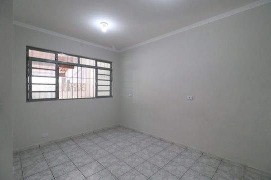 Quarto de kitnet/studio para alugar com 1 quarto, 40m² em Jardim Maraba, São Paulo