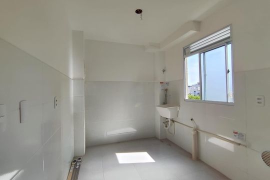 Cozinha de apartamento para alugar com 2 quartos, 45m² em Santos Dumont, São Leopoldo