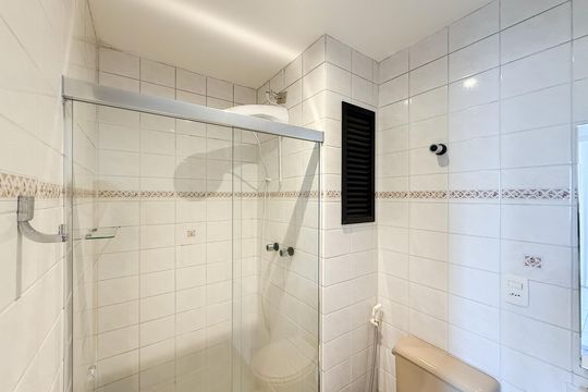 Banheiro Social de apartamento para alugar com 3 quartos, 70m² em Santana, São Paulo