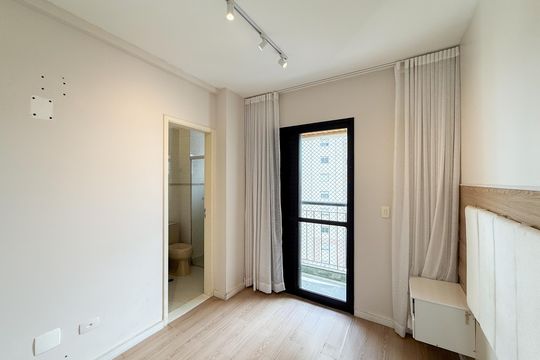 Suíte de apartamento para alugar com 3 quartos, 70m² em Santana, São Paulo