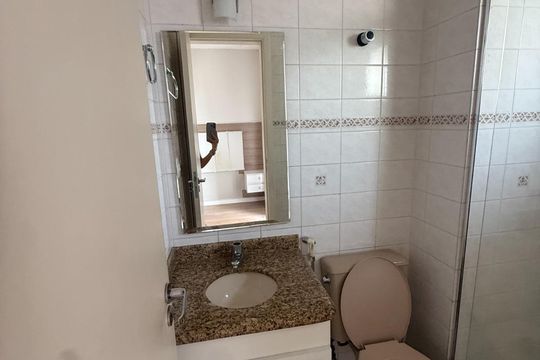 Banheiro de apartamento para alugar com 3 quartos, 70m² em Santana, São Paulo