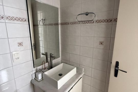 Banheiro de apartamento para alugar com 3 quartos, 70m² em Santana, São Paulo