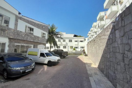 Garagem de casa de condomínio à venda com 2 quartos, 70m² em Tanque, Rio de Janeiro