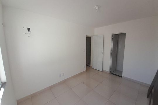 Quarto 1 de casa de condomínio à venda com 2 quartos, 70m² em Tanque, Rio de Janeiro