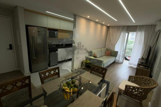 Apartamento à venda com 3 quartos, 81m² em Vila Isa, São Paulo