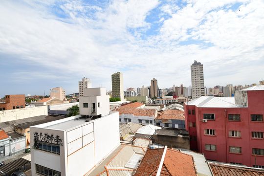 Quarto - Vista de kitnet/studio à venda com 1 quarto, 52m² em Centro, Campinas