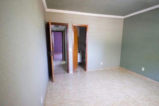 Casa para alugar com 3 quartos, 100m² em Santa Maria, Brasília