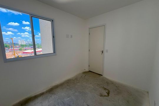 Quarto de apartamento à venda com 2 quartos, 38m² em Jardim das Gracas, São Paulo