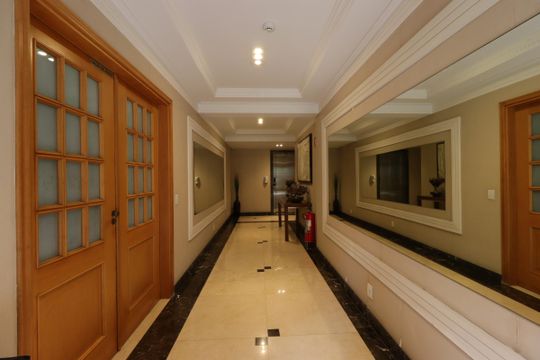Área Comum - Hall de apartamento para alugar com 3 quartos, 175m² em Jardim, Santo André