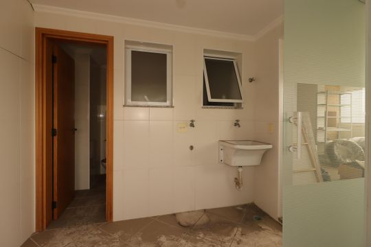 Área de Serviço de apartamento para alugar com 3 quartos, 175m² em Jardim, Santo André