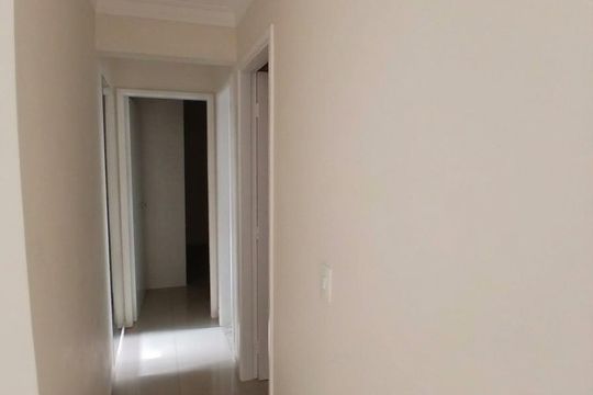 Corredor de apartamento para alugar com 2 quartos, 53m² em Maranhão, São Paulo