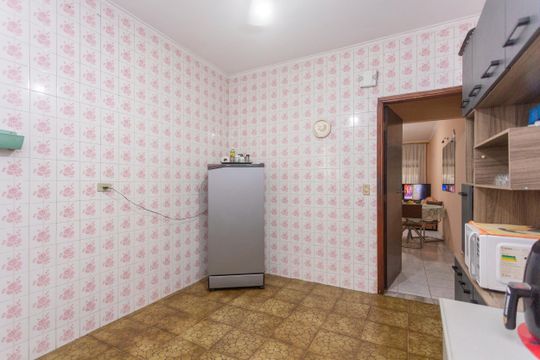 Cozinha de casa à venda com 2 quartos, 123m² em Jardim Cidalia, São Paulo