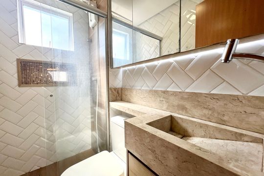 Banheiro Social de apartamento para alugar com 2 quartos, 57m² em Santa Terezinha, Belo Horizonte