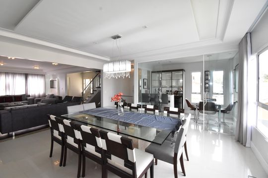 Casa de Condomínio para alugar com 4 quartos, 350m² em São Braz, Curitiba
