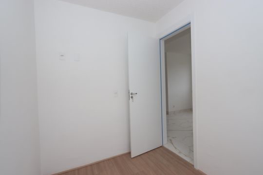 Quarto 2 de apartamento para alugar com 2 quartos, 39m² em Vila Graciosa, São Paulo