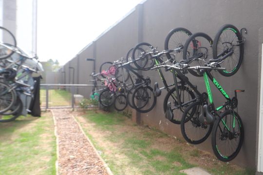 Área comum - Bicicletário de apartamento para alugar com 2 quartos, 39m² em Vila Graciosa, São Paulo