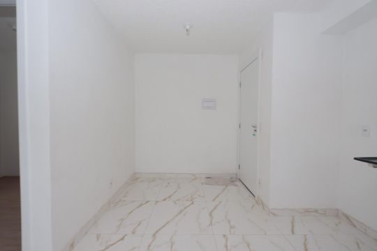 Sala de apartamento para alugar com 2 quartos, 39m² em Vila Graciosa, São Paulo