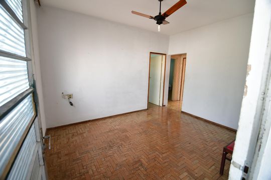 Casa à venda com 2 quartos, 135m² em Jardim Chapadão, Campinas
