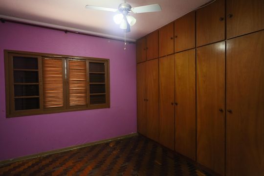 Quarto 2 de casa para alugar com 3 quartos, 175m² em Km 18, Osasco