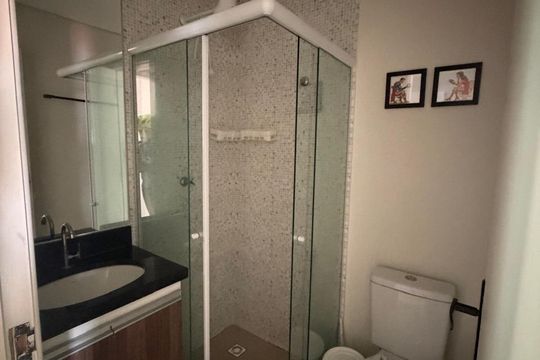 Banheiro de apartamento à venda com 2 quartos, 44m² em Bosque da Saúde, São Paulo