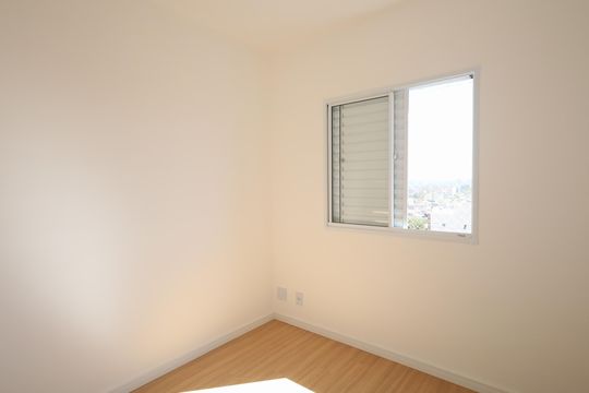 Quarto 2 de apartamento para alugar com 2 quartos, 37m² em Pestana, Osasco
