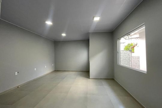 Casa à venda com 3 quartos, 178m² em Feitoria, São Leopoldo