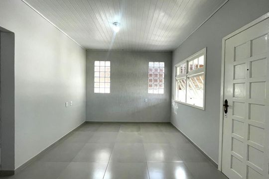 Casa à venda com 3 quartos, 178m² em Feitoria, São Leopoldo