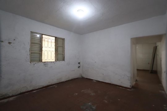 Casa para alugar com 1 quarto, 60m² em Vila Antonieta, São Paulo