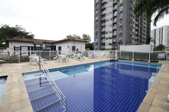 Área comum - Piscina de apartamento para alugar com 2 quartos, 49m² em Jacarepaguá, Rio de Janeiro