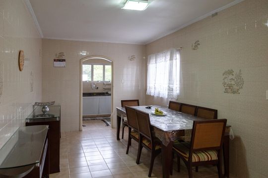 Copa de casa à venda com 3 quartos, 195m² em Jardim Pinhal, Guarulhos
