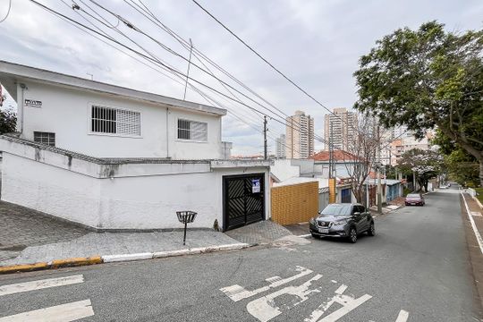 Fachada + plaquinha de casa à venda com 3 quartos, 112m² em Barcelona, São Caetano do Sul