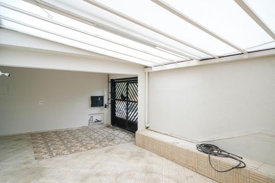 Garagem e quintal de casa à venda com 3 quartos, 112m² em Barcelona, São Caetano do Sul