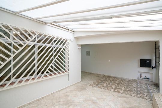 Garagem e quintal de casa à venda com 3 quartos, 112m² em Barcelona, São Caetano do Sul