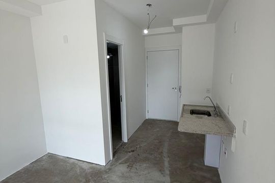 Cozinha de apartamento à venda com 1 quarto, 24m² em Ipiranga, São Paulo