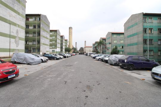 Estacionamento de apartamento à venda com 2 quartos, 42m² em Jardim Marilu, São Paulo