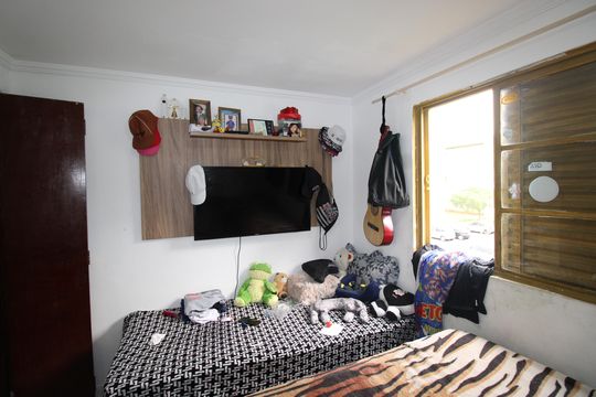 Quarto 2 de apartamento à venda com 2 quartos, 42m² em Jardim Marilu, São Paulo