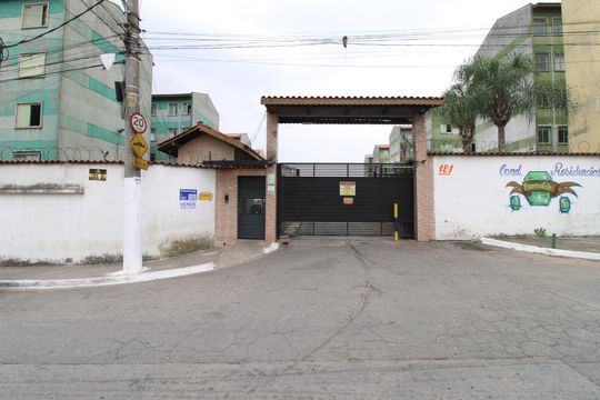 Fachada de apartamento à venda com 2 quartos, 42m² em Jardim Marilu, São Paulo