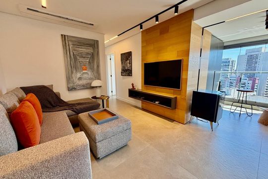 Apartamento à venda com 2 quartos, 70m² em Jardins, São Paulo